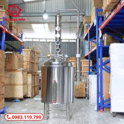 Tháp chưng cất rượu